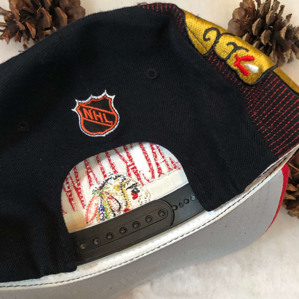 Vintage NHL Chicago Blackhawks Sports Specialties Laser Snapback Hat