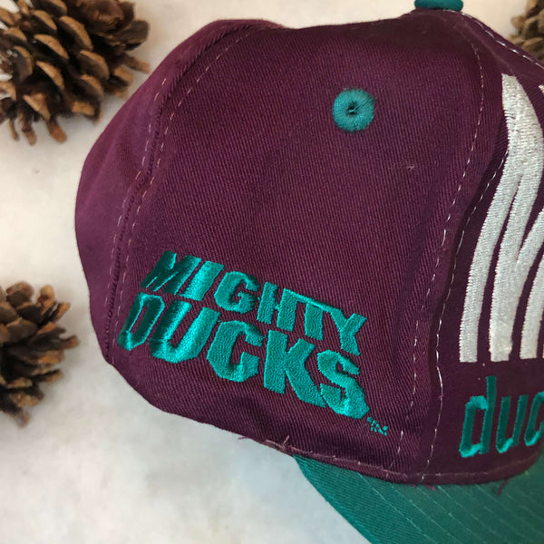 Vintage NHL Anaheim Mighty Ducks Logo 7 Twill Snapback Hat