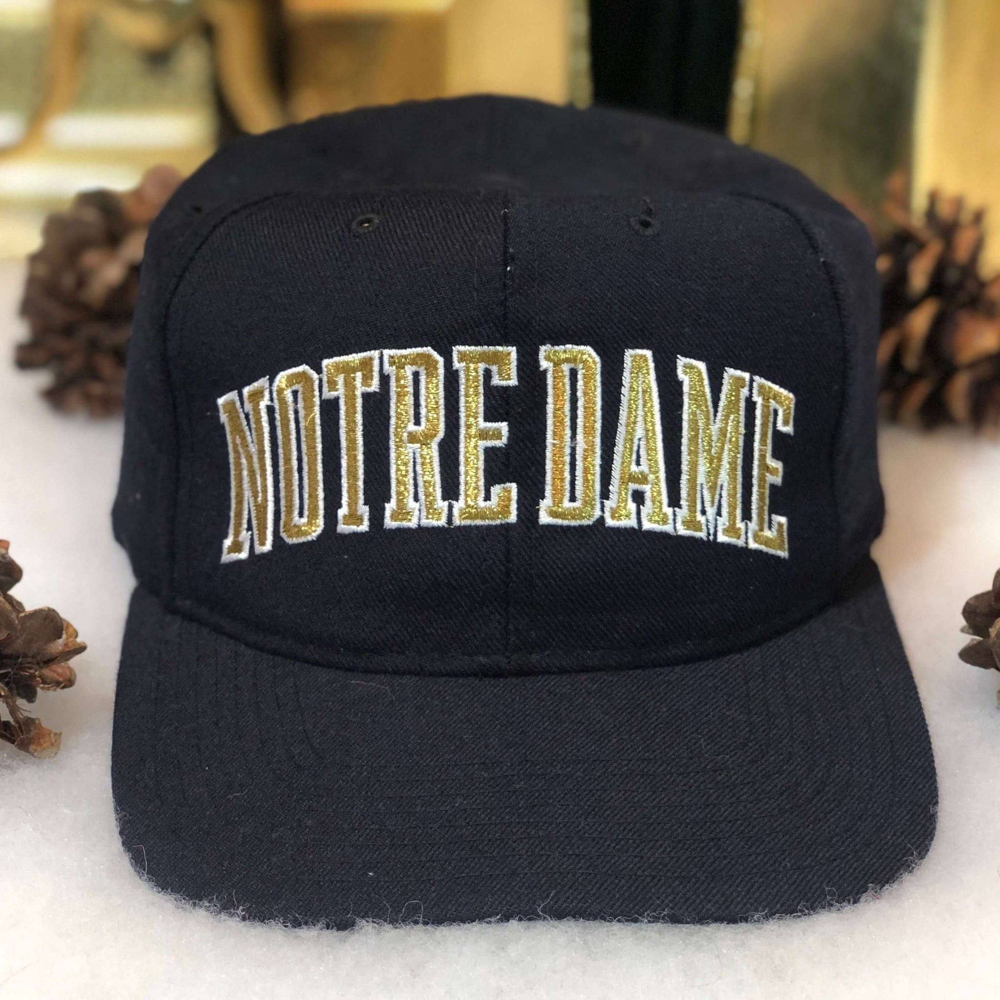Vintage NCAA Notre Dame Fighting Irish Starter Arch Snapback Hat