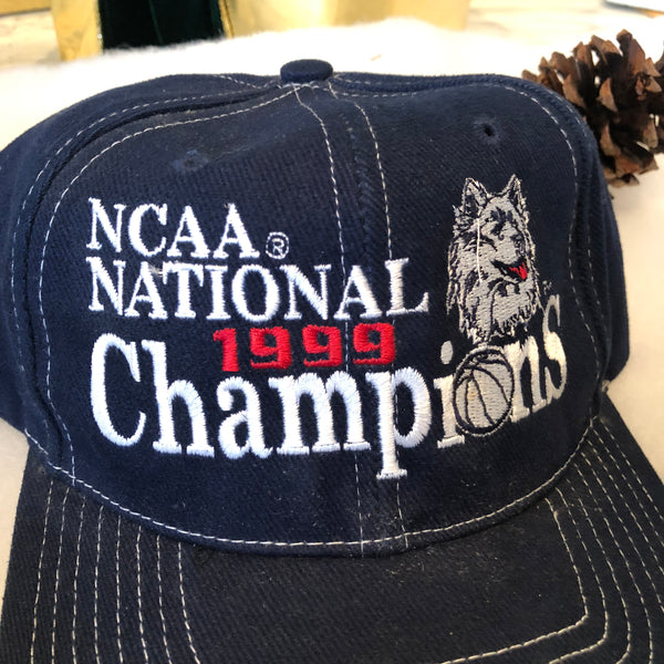 Vintage Twins Enterprise NCAA UConn Huskies 1999 National Champions Snapback Hat
