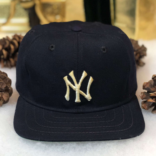 Vintage MLB New York Yankees New Era Wool Snapback Hat