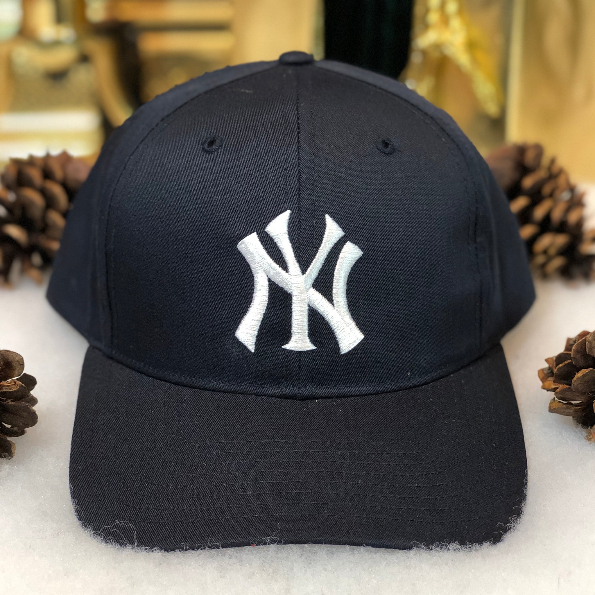 Vintage Deadstock NWT MLB New York Yankees Twins Enterprise Snapback Hat