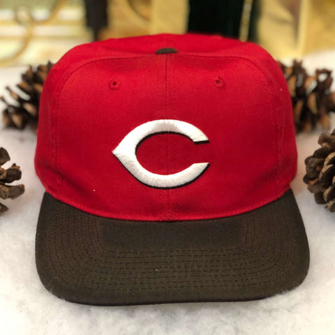 Vintage MLB Cincinnati Reds Outdoor Cap Twill Snapback Hat