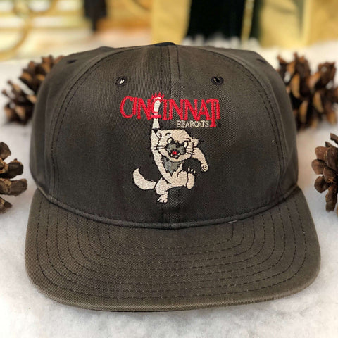 Vintage NCAA Cincinnati Bearcats Snapback Hat