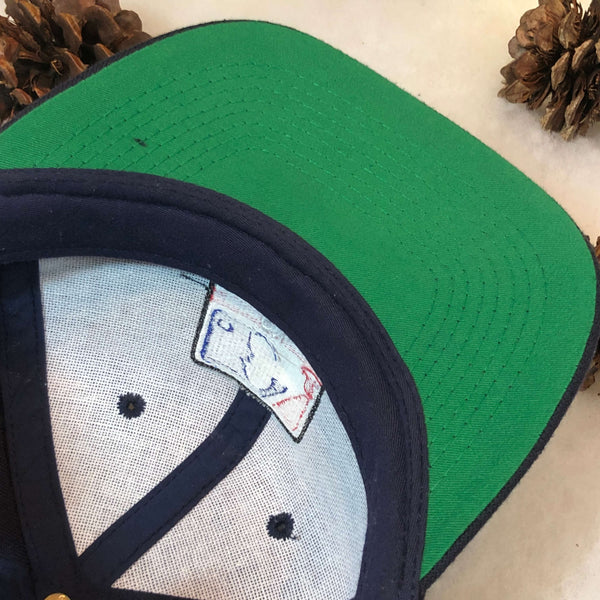 Vintage MLB on Fox Otto Cap Wool Snapback Hat