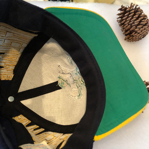 Vintage NCAA Notre Dame Fighting Irish Brim Script Snapback Hat