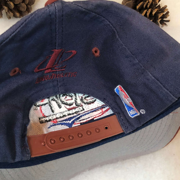 Vintage NBA Detroit Pistons Logo Athletic Snapback Hat