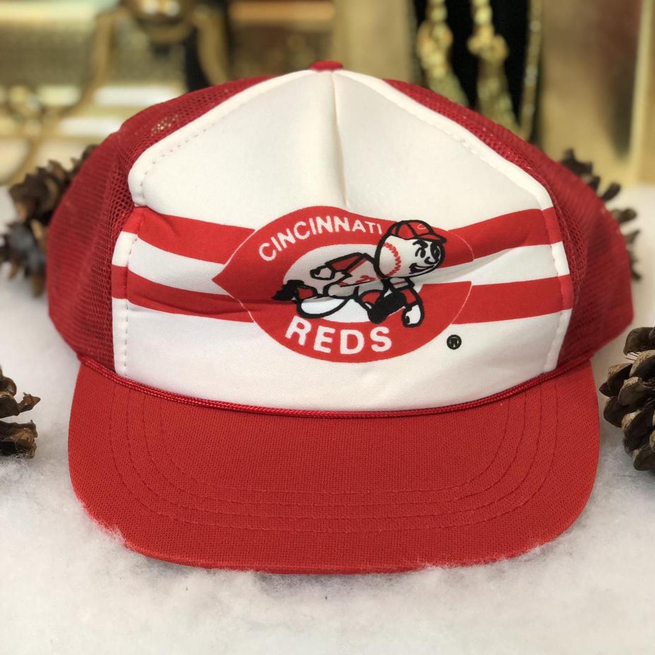 Vintage Deadstock NWOT MLB Cincinnati Reds Universal Trucker Hat