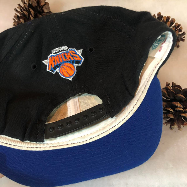 Vintage Deadstock NWOT NBA New York Knicks New Era Wool Snapback Hat