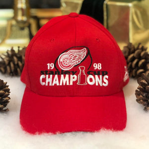 Vintage 1998 NHL Stanley Cup Champions Detroit Red Wings New Era Wool Snapback Hat