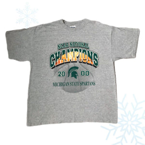 Vintage 2000 NCAA National Champions Michigan State Spartans T-Shirt (XL)