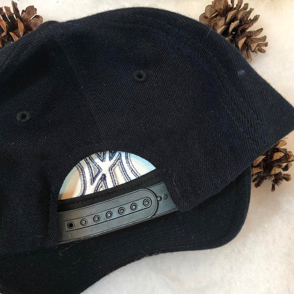 Vintage MLB New York Yankees Puma Wool Snapback Hat