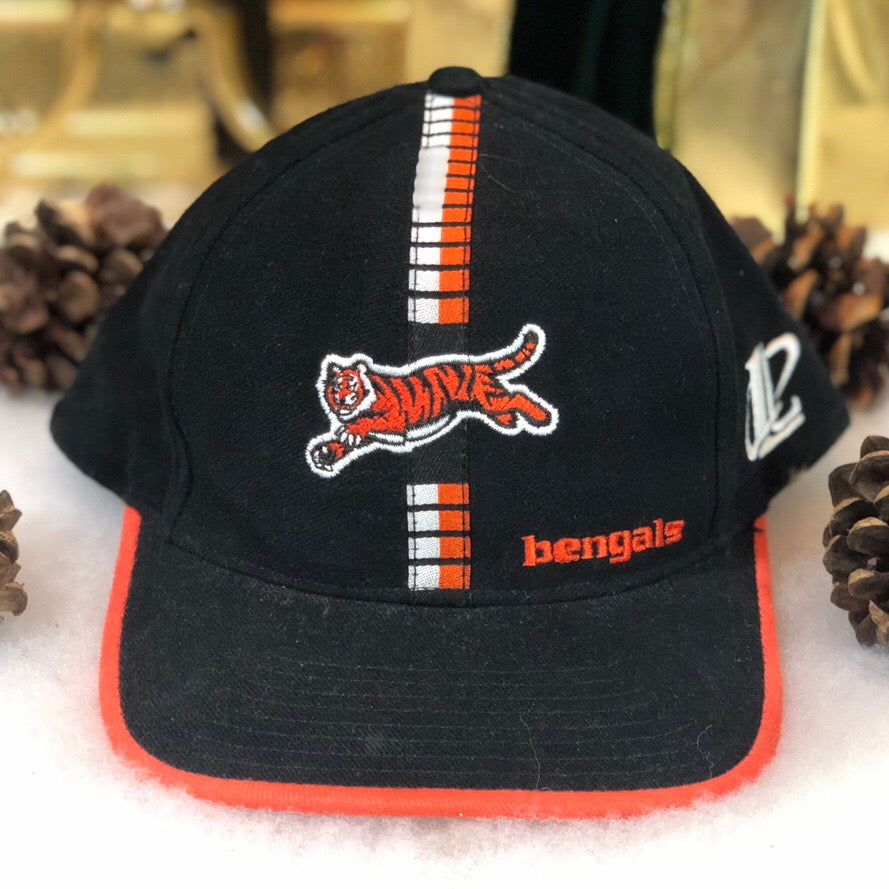 Vintage Logo Athletic NFL Cincinnati Bengals Strapback Hat